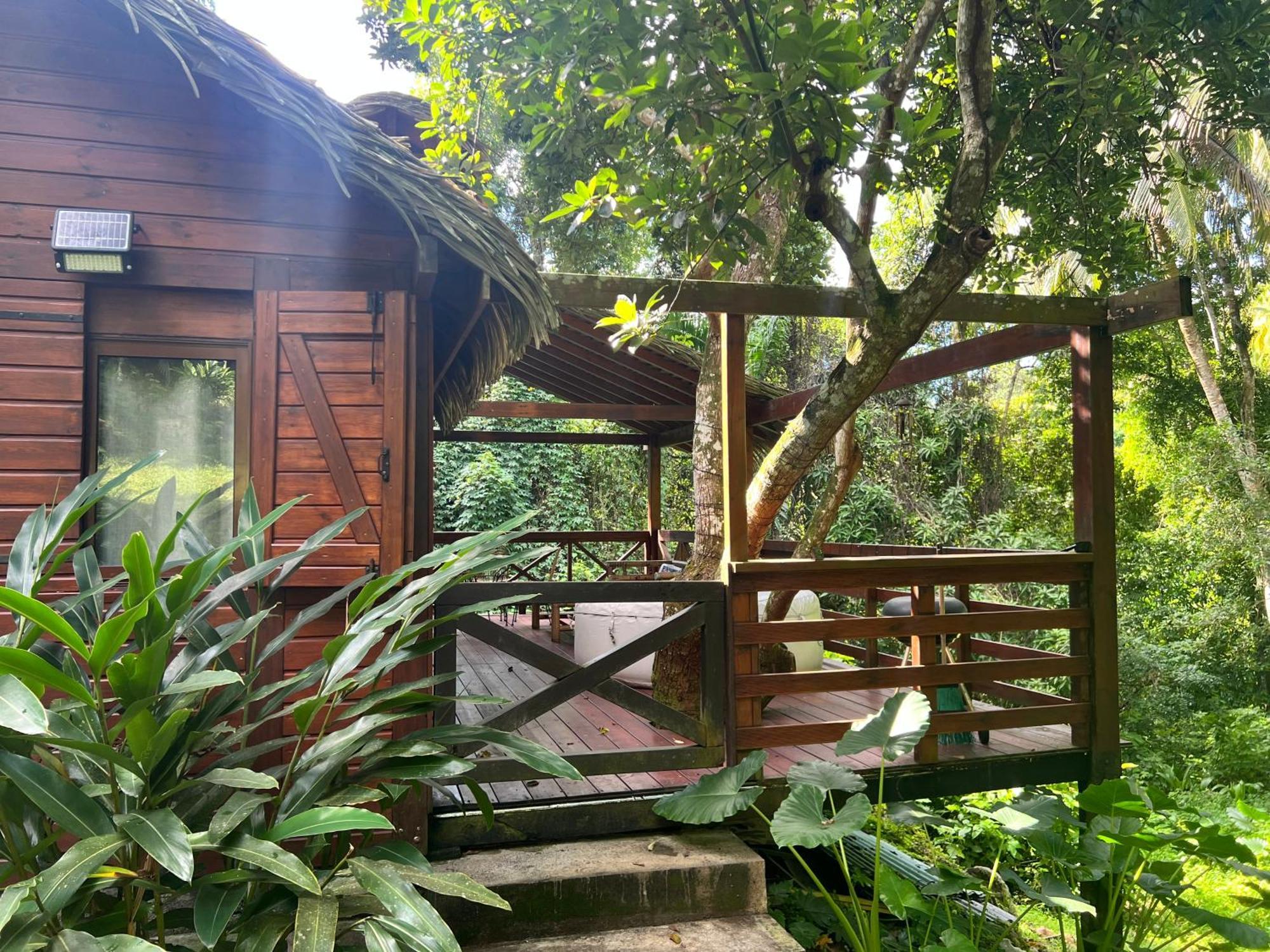 Ti Zaboka Chalet , Spa Privatif Les Abymes Exterior photo